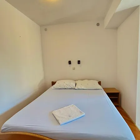 公寓 Adriatic Nest 奥米什