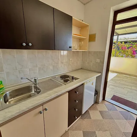 Adriatic Nest Апартаменти